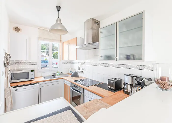 Maison Avec Jardin Proche Des Plages 펜션 *